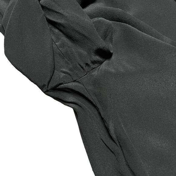 Moda International Silk Blouse with Roll Tab Sleeves Women’s Size Medium Black - Picture 9 of 12